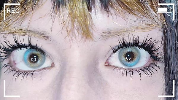 (ω) ⋆｡° ˗ˏˋ  My beauty blue bling eye contact lenses ‧₊˚彡ฅ•ω•ฅ