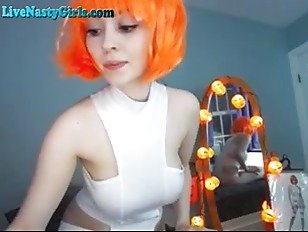 Hot Leeloo Cosplay On Webcam