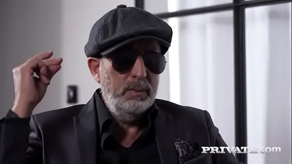 Kate Rich Enjoys DP Threesome for her Cuckold Husband