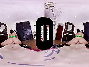 Mortal Kombat VR Threesome Cosplay