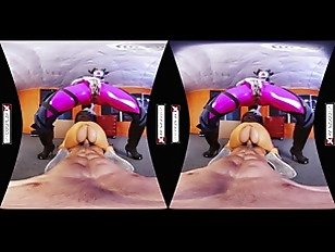 VR Cosplay X CFNM Threesome With Widowmaker And Tracer VR Porn